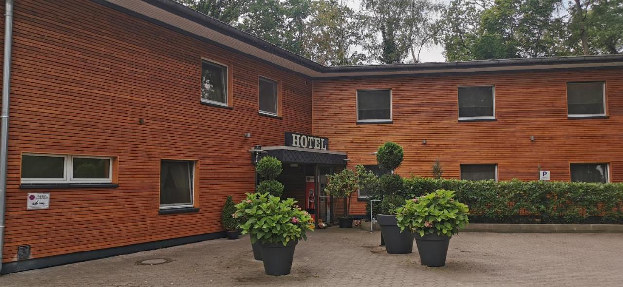 Hotel Am Springhorstsee Großburgwedel エクステリア 写真