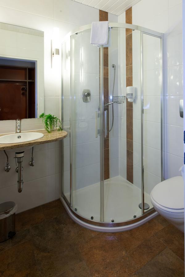 Hotel Am Springhorstsee Großburgwedel エクステリア 写真