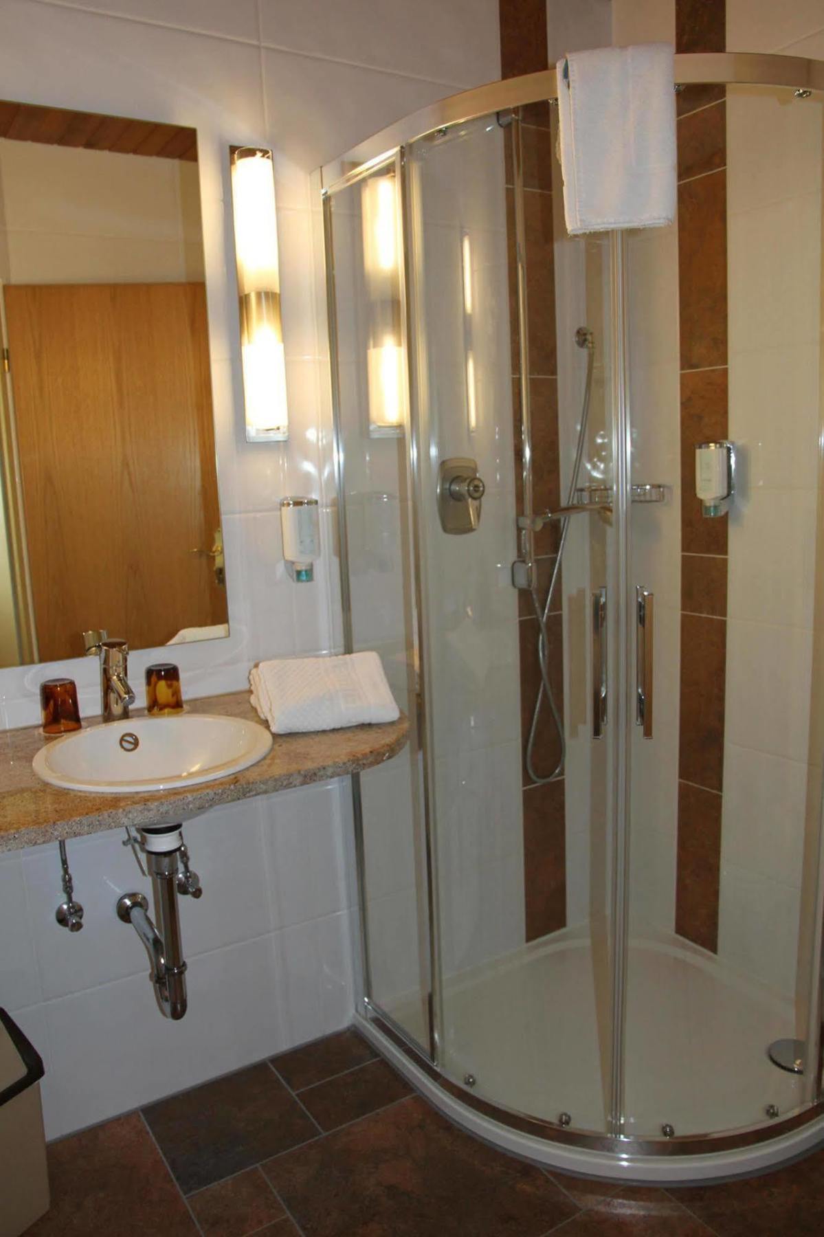 Hotel Am Springhorstsee Großburgwedel エクステリア 写真