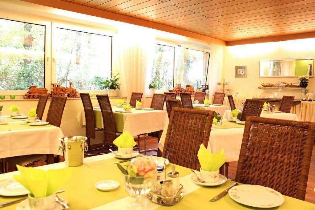 Hotel Am Springhorstsee Großburgwedel エクステリア 写真